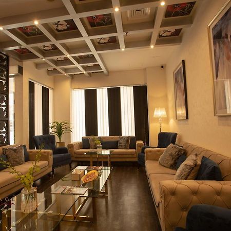 Loumage Hotel & Suites Manama Eksteriør billede