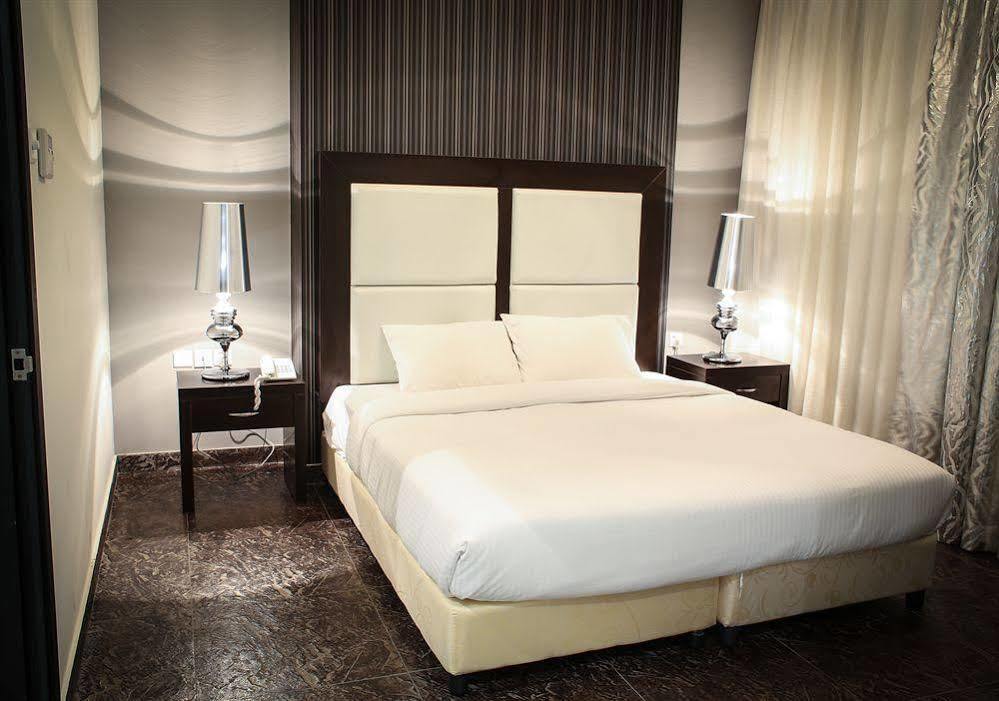 Loumage Hotel & Suites Manama Eksteriør billede